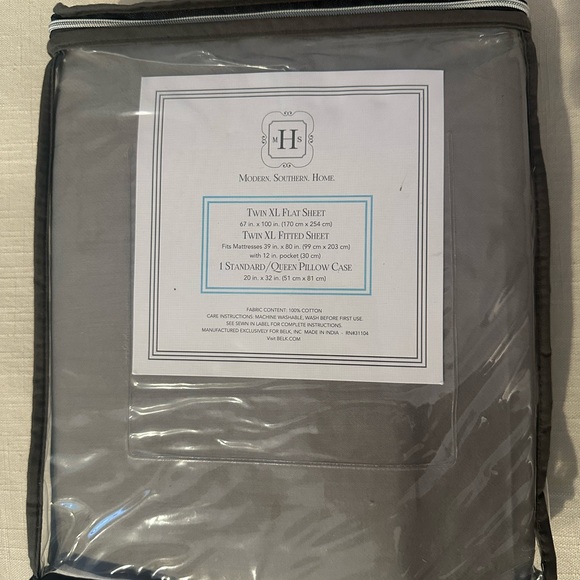 Modern.Southern.Home 300 thread count Twin XL sheet set Cargo grey NWT - Picture 2 of 5